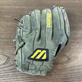 Mz1315 Mizuno Max Flex 13 Inch Softball Baseball Glove - Mz 1315 Nice Condition Rht Mz1315 Mizuno Max Flex 13 Inch Softball Baseball Glove - Mz 1315 Nice Condition Rht