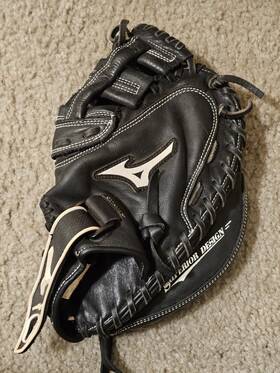 Prospect89119.80 Mizuno Gxs 102 Prospect Fast Pitch Softball Leather Catchers Mitt Usa 32.5 Inch Prospect89119.80 Mizuno Gxs 102 Prospect Fast Pitch Softball Leather Catchers Mitt Usa 32.5 Inch