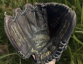 Tg107p Mizuno Baseball Glove Lht Tom Glavine 10.75 Inch Prospect Series Mpr Tg107p Mizuno Baseball Glove Lht Tom Glavine 10.75 Inch Prospect Series Mpr