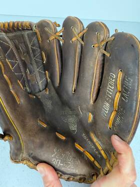 80-5297 National 80-5397 Vintage 11 Inch Baseball Glove Steer Hide Rawhide Laced Pro Model