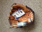 Ne115 Hand Natural Youth Elite Bb Glove 11.5 " Throw Fielder Easton Ne115 Hand Natural Youth Elite Bb Glove 11.5 " Throw Fielder Easton