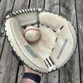 Pro2tc Neumann Catchers Professional Target Mitt Rht 32 Inch Cowhide Baseball Pro2tc Neumann Catchers Professional Target Mitt Rht 32 Inch Cowhide Baseball