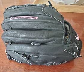 Nike 826218432309 Imara J Diamondready Girls Softball Glove 11 Inch -right Hand Throw