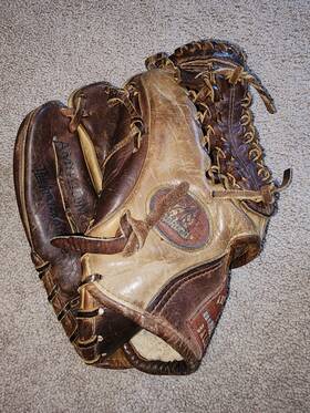 Nokona Amg1150mt-bfc Lht Leather American Glove Company Great Condition