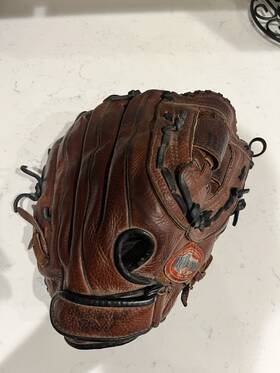 Amg600exp Nokona 12.5 Baseball Glove. Amazing Condition And Steerhide Leather