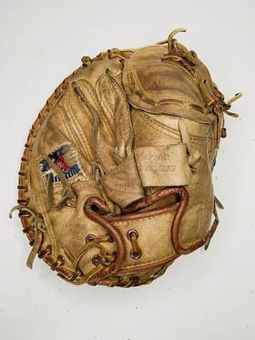 Cm88 Nokona Baseball Catchers Mitt Pro-line Cm88 Nokona Baseball Catchers Mitt Pro-line