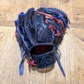 Custom1200eb Nokona Baseball Glove. Custom