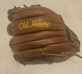 Oh1175 Old Hickory Nwot Baseball Mitt 11.75 Inches