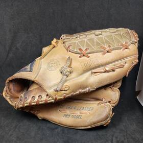 Ps-3767 Primo Baseball Glove Mitt Flexaction Model Ps 3767 Right Handed Thrower Deepwell Ps-3767 Primo Baseball Glove Mitt Flexaction Model Ps 3767 Right Handed Thrower Deepwell