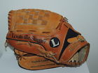 L1250 Professional Louisville Pattern Baseball Mitt Slugger