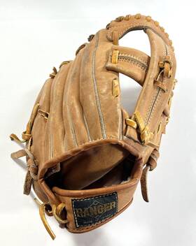 T373 Ranger Vintage Professional Model Baseball 10 Inch Cowhide Glove Right Hand T373 Ranger Vintage Professional Model Baseball 10 Inch Cowhide Glove Right Hand