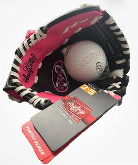 Rawlings 023321233858 Baseball Glove Players Series Youth Ages 3-5 Girls Pink And Black With Ball