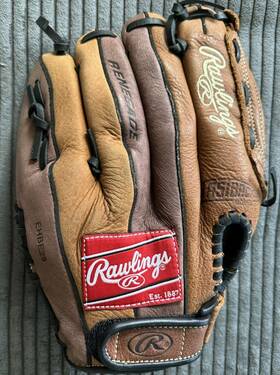R115 Rawlings 083321126758 Renegade Fastback Baseball Glove 11 1/2 Inch Right-hand Throw Ln Euc