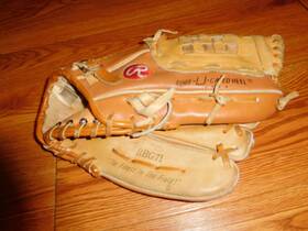 Rbg71 Rawlings 083321219931 Baseball Glove Leather Fastback 11 Inch Ken Griffey Jr Rht Rbg71 Rawlings 083321219931 Baseball Glove Leather Fastback 11 Inch Ken Griffey Jr Rht