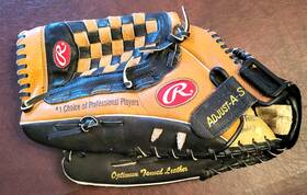 Rawlings 083321612909 Rsgxld Player Preferred Series 14 Inch Left Hand Thrower Softball Glove Rawlings 083321612909 Rsgxld Player Preferred Series 14 Inch Left Hand Thrower Softball Glove