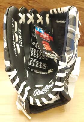 Rawlings 083321773853 Remix T-ball And Youth Baseball/softball Glove Sizes 10.5 Inch Left Throw Rawlings 083321773853 Remix T-ball And Youth Baseball/softball Glove Sizes 10.5 Inch Left Throw