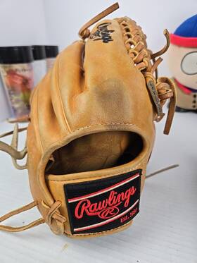 205-4t Rawlings Hth Pror 11.75 Inch Rht R2g High School College Adult Glove