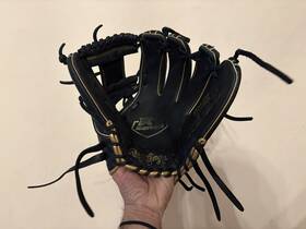 314-2bg Rawlings Used R9 11.5 Inch Baseball Glove Please Read Description