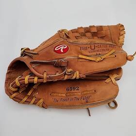 6592 Rawlings Vtg Baseball Glove Ozzie Smith Basket Web Deep Pocket Rht 11 1/2 Inch 6592 Rawlings Vtg Baseball Glove Ozzie Smith Basket Web Deep Pocket Rht 11 1/2 Inch