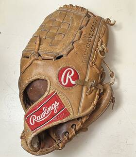 Aer01 Rawlings Gold Glove Heart Of The Hide Baseball Mitt Rht Pro-1000b 11 Inch Basket Web Aer01 Rawlings Gold Glove Heart Of The Hide Baseball Mitt Rht Pro-1000b 11 Inch Basket Web
