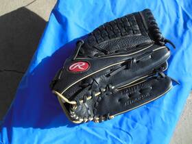 B125fpbc Rawlings Bull 12 1/2 Inch Fastpitch Leather Softball Glove Womens Rht