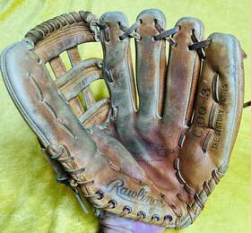 C100-3 Rawlings Century Series Right-handed Baseball/softball Glove