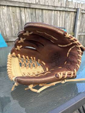 Desert12 Rawlings Gold Glove Series Baseball Softball Rht