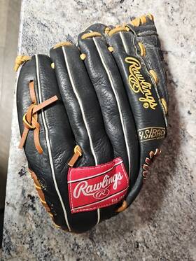 Ds12bf Rawlings Leather Baseball Glove 12.5 Inch Right Hand Throw Ds12bf Rawlings Leather Baseball Glove 12.5 Inch Right Hand Throw