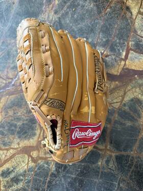 Rgb28 Rawlings Eeb00 Usa 13 Inch Leather Baseball Glove. Left Handed Throw.