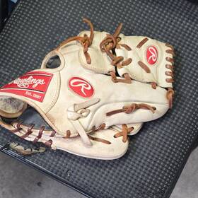 Rawlings G200xfcx 12.75 Inch Leather Baseball Glove Gold Co. Mlb Left