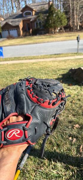 Gecm325bns Rawlings Leather 32.5 Inch Catchers Mitt Black Red Padded Baseball