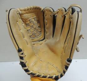 Ggp1000-3 Rawlings Gold Glove 12 Inch Leather Baseball Mitt Rht Ggp1000-3 Rawlings Gold Glove 12 Inch Leather Baseball Mitt Rht