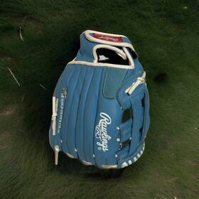 H115hcbw Rawlings Highlite Series 11 1/2 Inch Youth Light Blue Infielders Glove. Lht H115hcbw Rawlings Highlite Series 11 1/2 Inch Youth Light Blue Infielders Glove. Lht