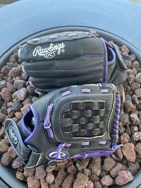 Hfp150bp Rawlings Fastpitch Glove X2 Black Purple 11.5 Inch Youth Highlight Series Rht Hfp150bp Rawlings Fastpitch Glove X2 Black Purple 11.5 Inch Youth Highlight Series Rht
