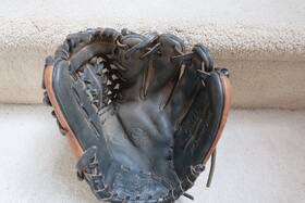 Rawlings Mp1154 Used The Mark Of A Pro Rht 11 1/2 Inch Baseball Glove