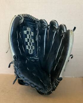 Nb135h Rawlings Xl Baseball / Softball Glove. R -throw