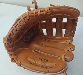 Pg20 Rawlings 12 Inch Softball Glove Right Hand Throw Deep Well Pocket