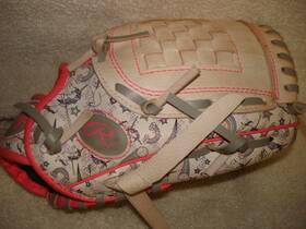 Pl10w Rawlings 10 Inch Player Series Youth Baseball Glove Rht Pink Trim Nice Pl10w Rawlings 10 Inch Player Series Youth Baseball Glove Rht Pink Trim Nice