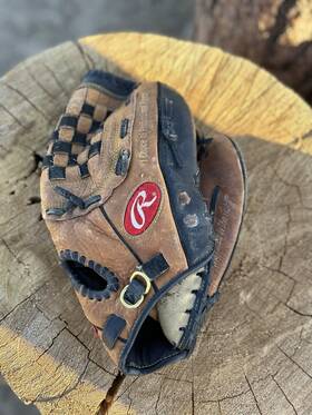 Pp125bfb5 Rawlings Leather Baseball Glove 12.5 Inch Rht - Pre-owned Pp125bfb5 Rawlings Leather Baseball Glove 12.5 Inch Rht - Pre-owned