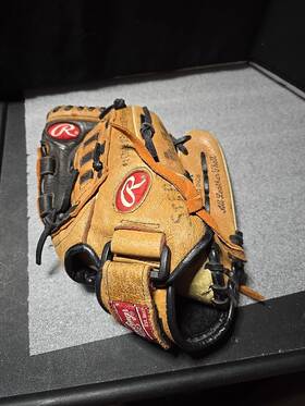 Pp1p Rawlings Baseball Glove Mitt 11in Rht Lh Catch Jeter Model Pp1p Rawlings Baseball Glove Mitt 11in Rht Lh Catch Jeter Model