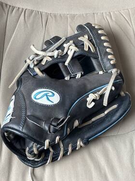 Pror204-32nc Rawlings Pror204-32c Heart Of The Hide 11.5 Inch Baseball Glove Rht Used 1 Year Pror204-32nc Rawlings Pror204-32c Heart Of The Hide 11.5 Inch Baseball Glove Rht Used 1 Year