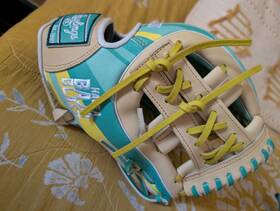 Pror314-32m Rawlings Heart Of The Hide Mountain Dew Baja Blast Baseball Glove 11.5 Inch Pror314-32m Rawlings Heart Of The Hide Mountain Dew Baja Blast Baseball Glove 11.5 Inch