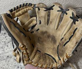 Pros204-2cm Rawlings Baseball Gold Glove Co 11.5 Inch Basket Web Pro Design Rht Euc