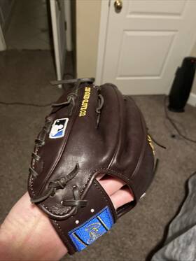 Pros205-4mo Rawlings New Pro Preferred Baseball Glove Rht 11.75 Inch Mocha/gold Pros205-4mo Rawlings New Pro Preferred Baseball Glove Rht 11.75 Inch Mocha/gold