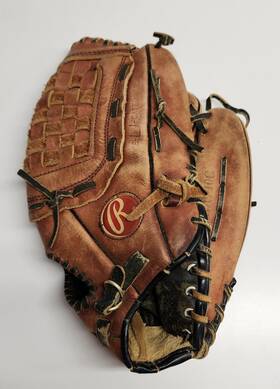 Rbg-10c Rawlings 13 Inch Baseball Glove Mark Of A Pro - Right Hand Throw Free Ship