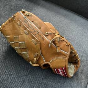 Rbg118 Rawlings Robin Yount Baseball Glove Right Hand Throw Good Condition