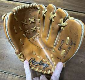 Rbg154 Rawlings Youth Baseball Glove Edge-u-cated Heel Mike Schmidt 10 Inch Rht