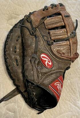Rfb115 Rawlings Renegade 11.5 Inch Boys Baseball First Base Mitt Lht Rfb115 Rawlings Renegade 11.5 Inch Boys Baseball First Base Mitt Lht