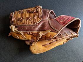 Rgj57 Rawlings Reggie Jackson Wing Tip Left Hand Throw Baseball Glove. Japan