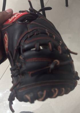 Rawlings Rht115ccb-23 R9 11.5 Inch Baseball Glove Left Handed Leather Padded Black/red